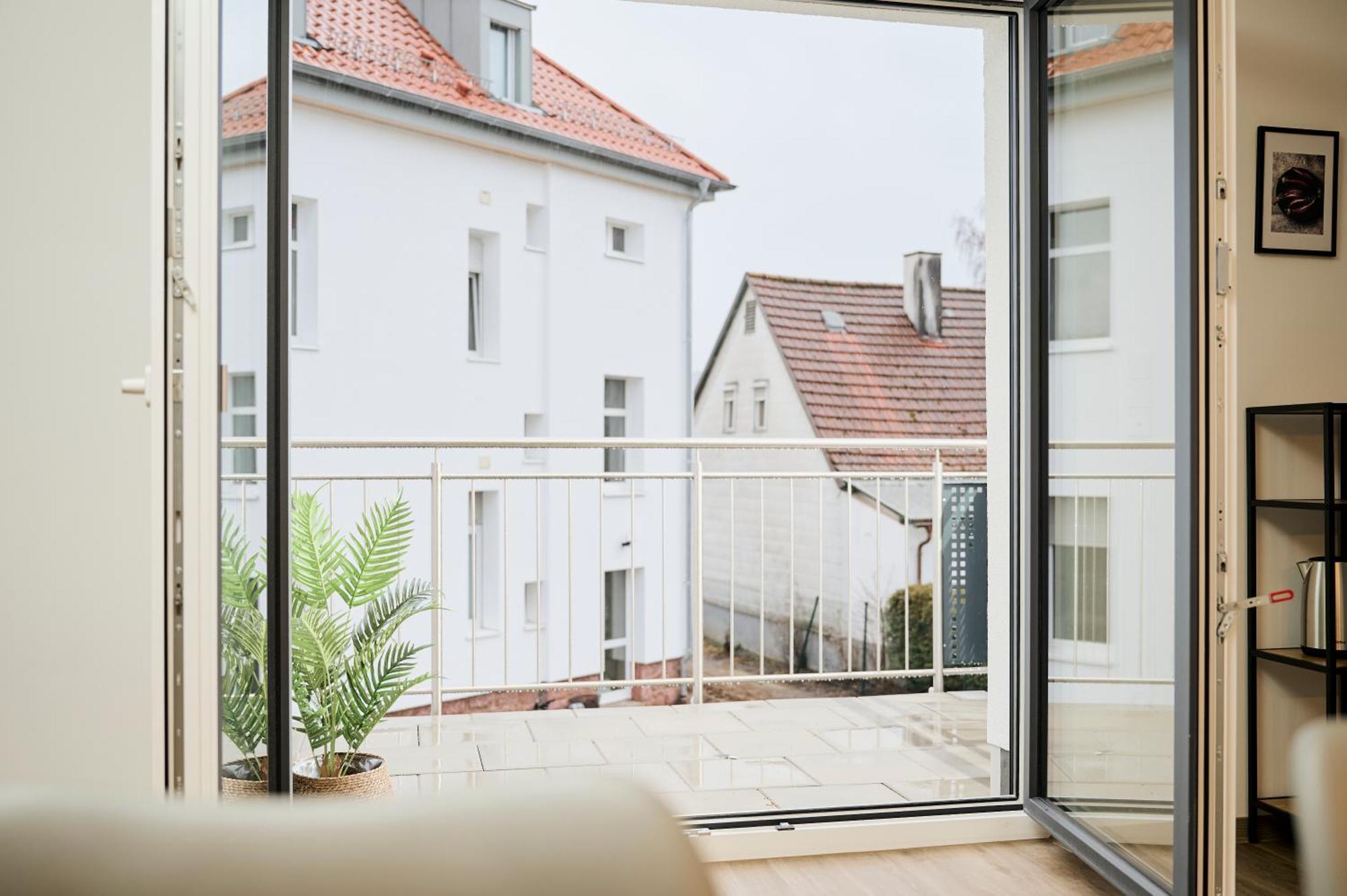 Moderne Apartments Mit Highspeed-Wlan Und Gratis-Tiefgarage Ihr Perfekter Rueckzugsort Nahe Dem Zentrum Und Der Therme I Barrierearm Bad Kissingen Exteriör bild