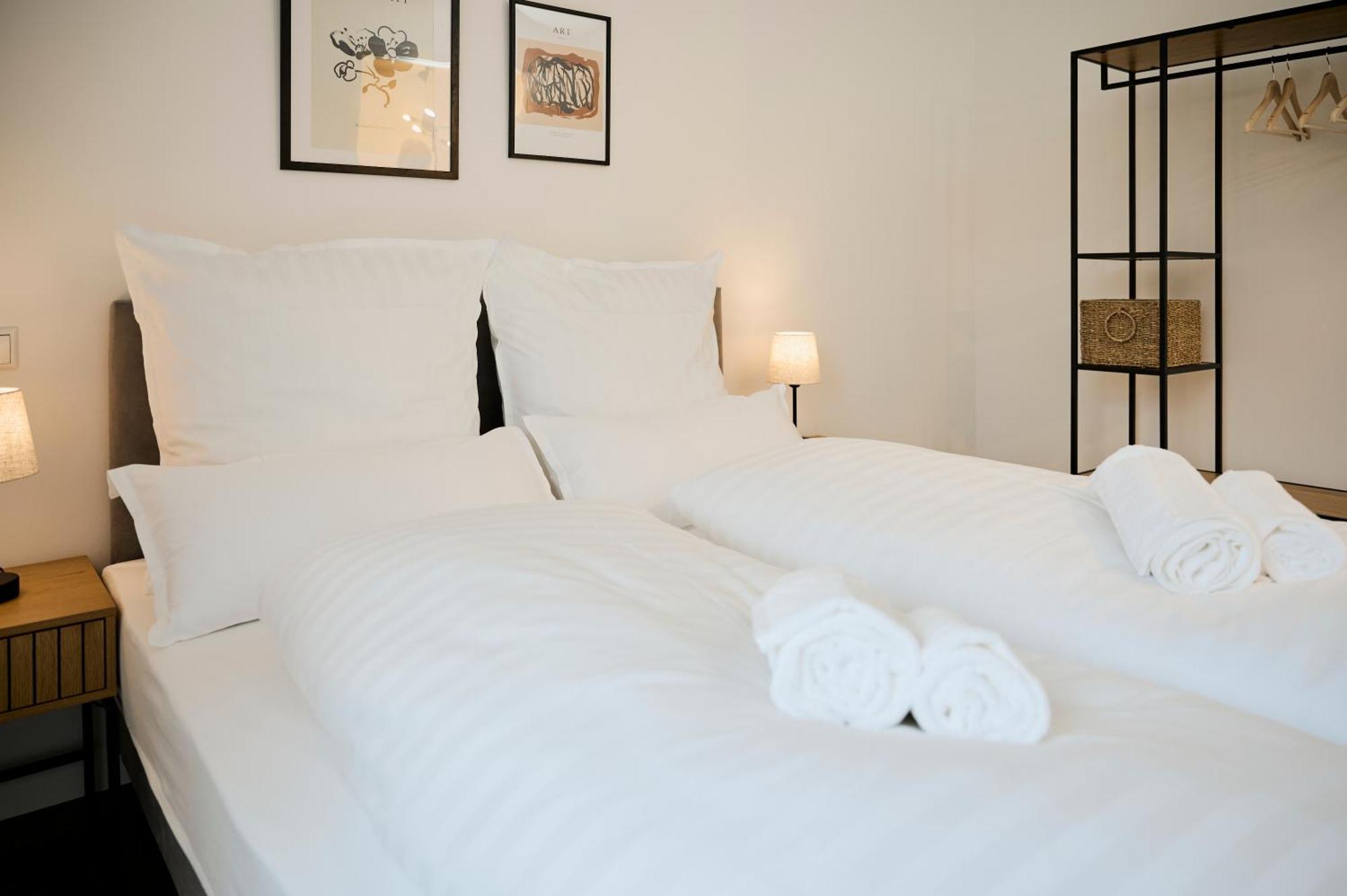 Moderne Apartments Mit Highspeed-Wlan Und Gratis-Tiefgarage Ihr Perfekter Rueckzugsort Nahe Dem Zentrum Und Der Therme I Barrierearm Bad Kissingen Exteriör bild